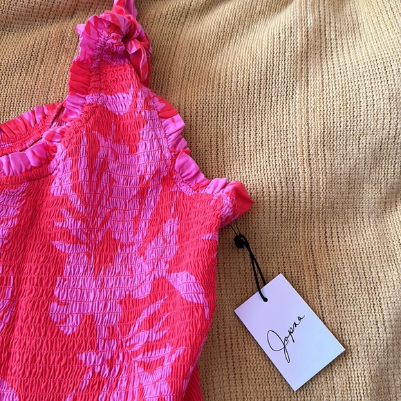 Beautiful One Shoulder Floral Dress - Picture 8 of 8